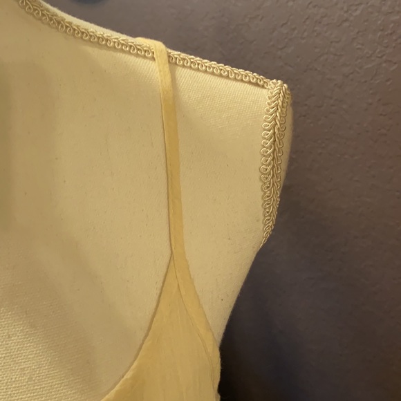 Gorgeous embroidered New Mossimo Supply Co tank - Picture 5 of 9